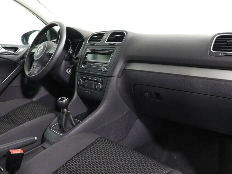 Volkswagen Golf 1.2 МКПП, 2011, 151 000 км фото 6