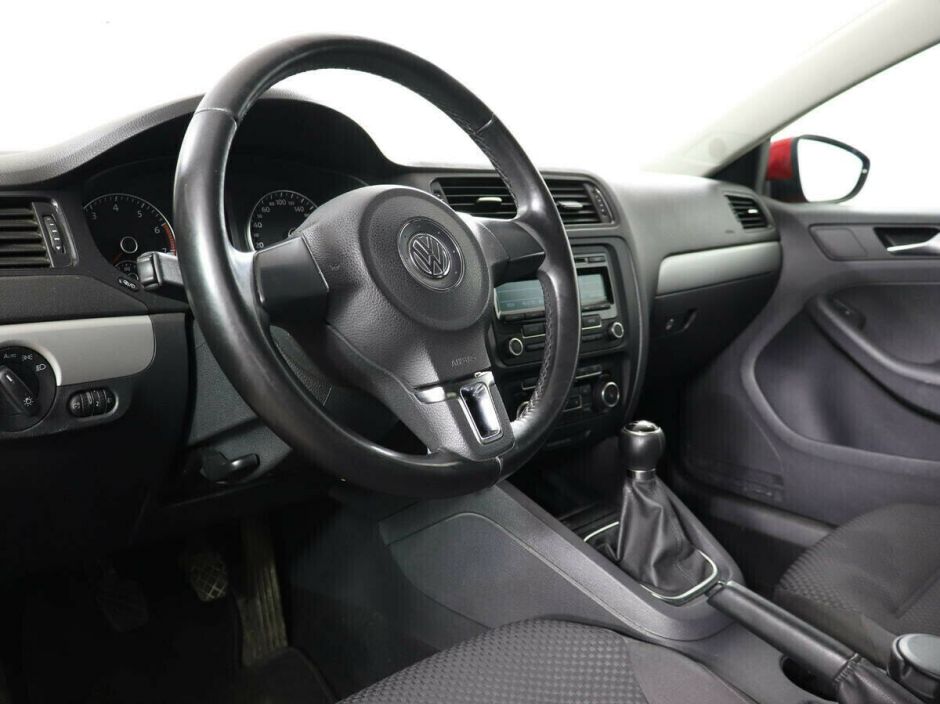 Volkswagen Jetta 1.4 МКПП, 2013, 132 000 км фото 9