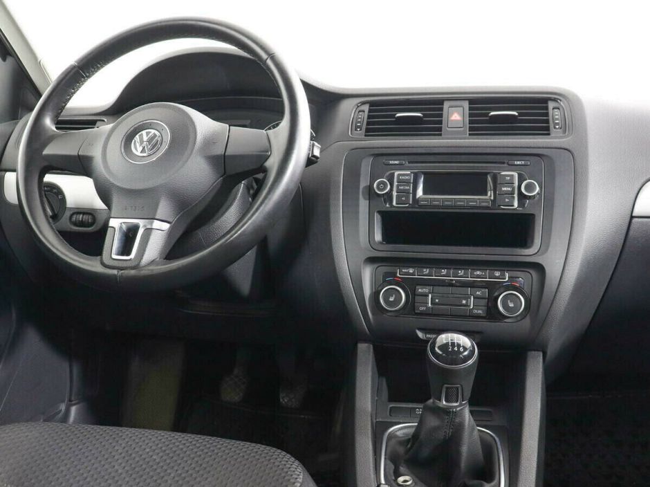 Volkswagen Jetta 1.4 МКПП, 2011, 149 000 км фото 9