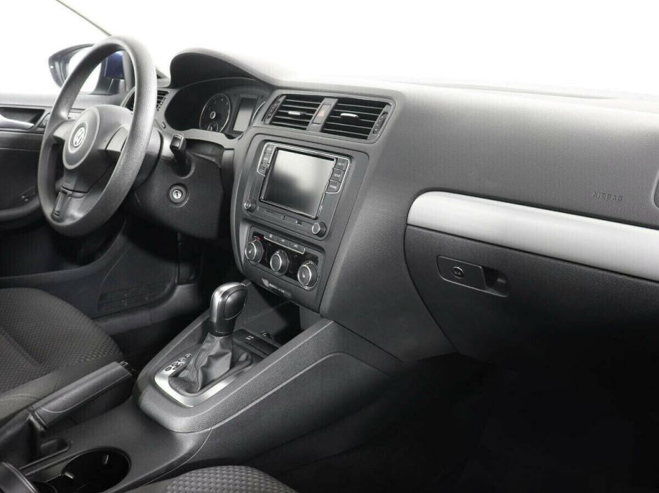 Volkswagen Jetta 1.6 АКПП, 2012, 143 000 км фото 5