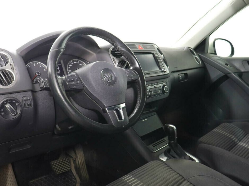 Volkswagen Tiguan 2.0 АКПП, 2008, 185 000 км фото 6