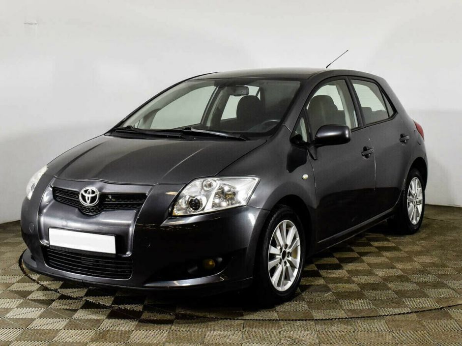 Toyota Auris 1.6 РКПП, 2008, 181 000 км фото 1
