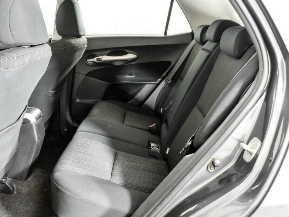 Toyota Auris 1.6 РКПП, 2008, 181 000 км фото 7