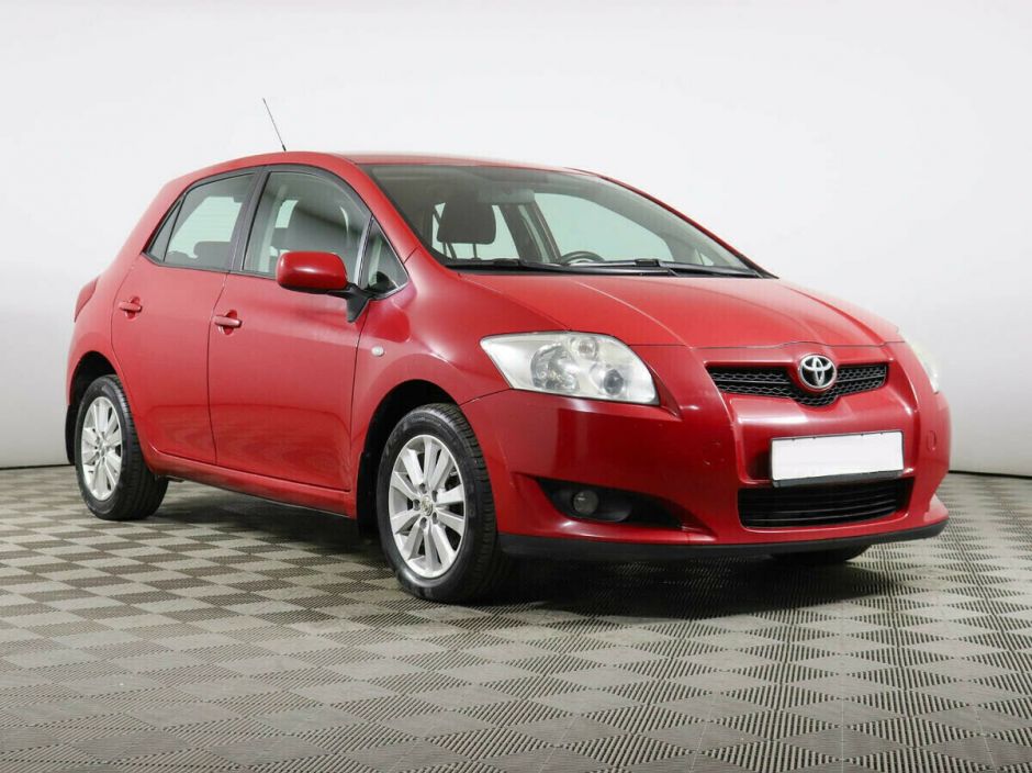 Toyota Auris 1.6 МКПП, 2010, 170 000 км фото 3