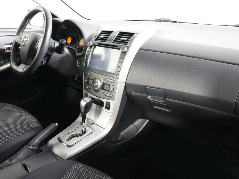 Toyota Corolla 1.6 АКПП, 2010, 170 000 км фото 9
