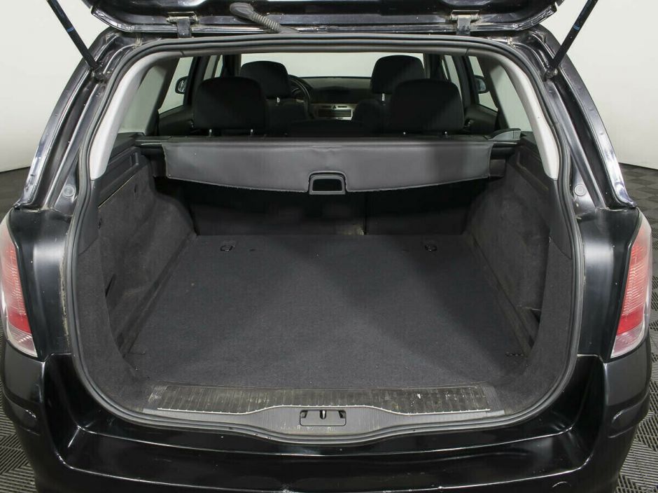 Opel Astra 1.8 АКПП, 2013, 126 000 км фото 11