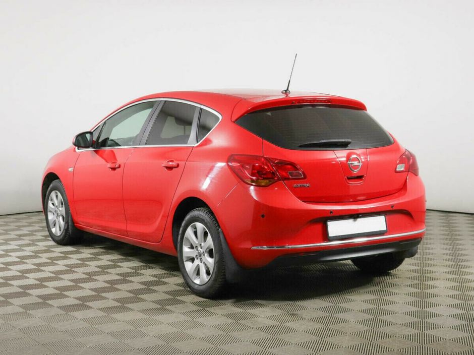 Opel Astra 1.6 АКПП, 2014, 118 000 км фото 4