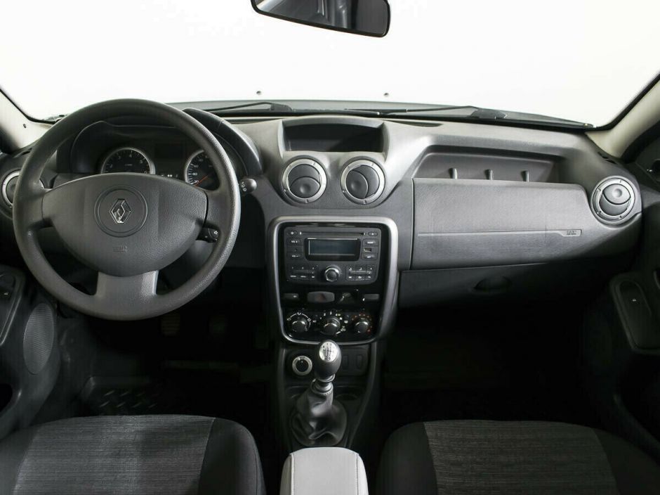Renault Duster 1.6 МКПП, 2012, 143 000 км фото 6