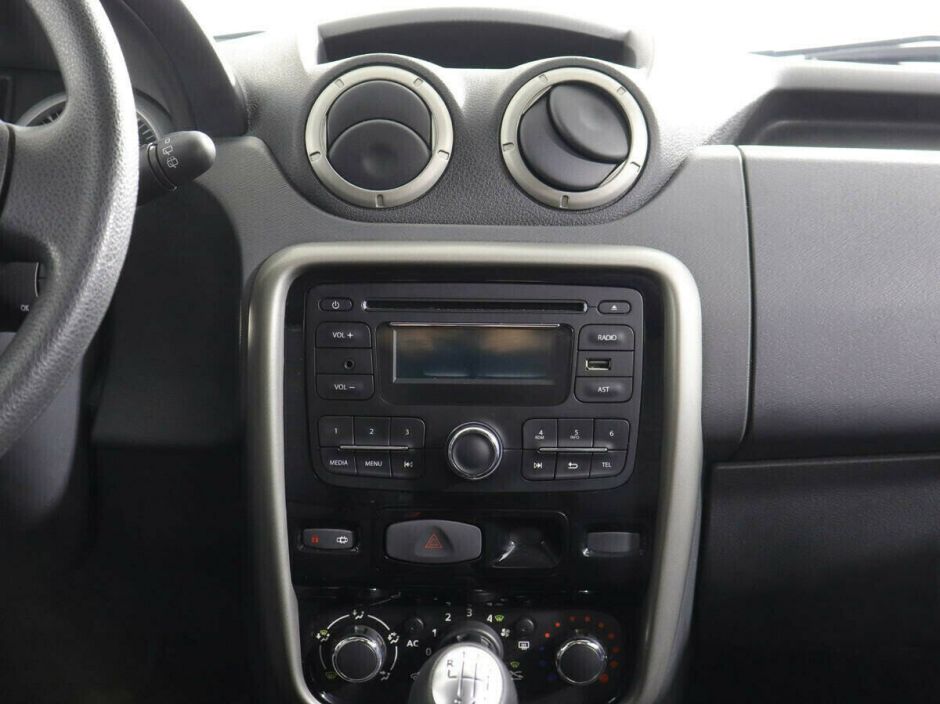 Renault Duster 1.6 МКПП, 2014, 117 000 км фото 5