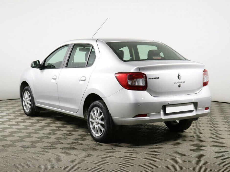 Renault Logan 1.6 МКПП, 2014, 111 000 км фото 4