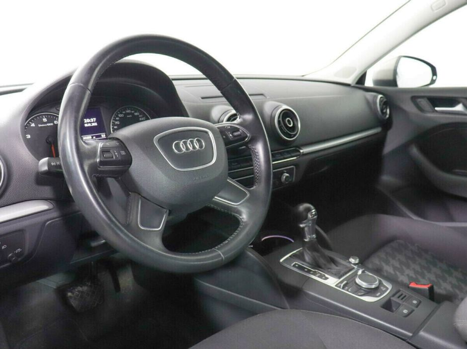 Audi A3 1.4 РКПП, 2013, 130 000 км фото 8