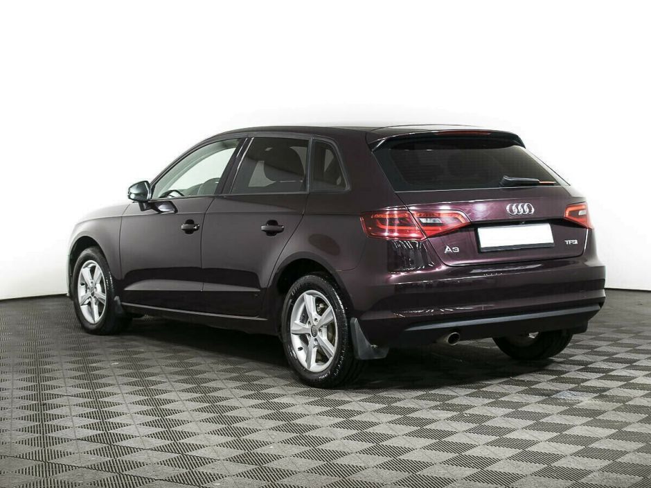 Audi A3 1.2 РКПП, 2015, 85 000 км фото 4