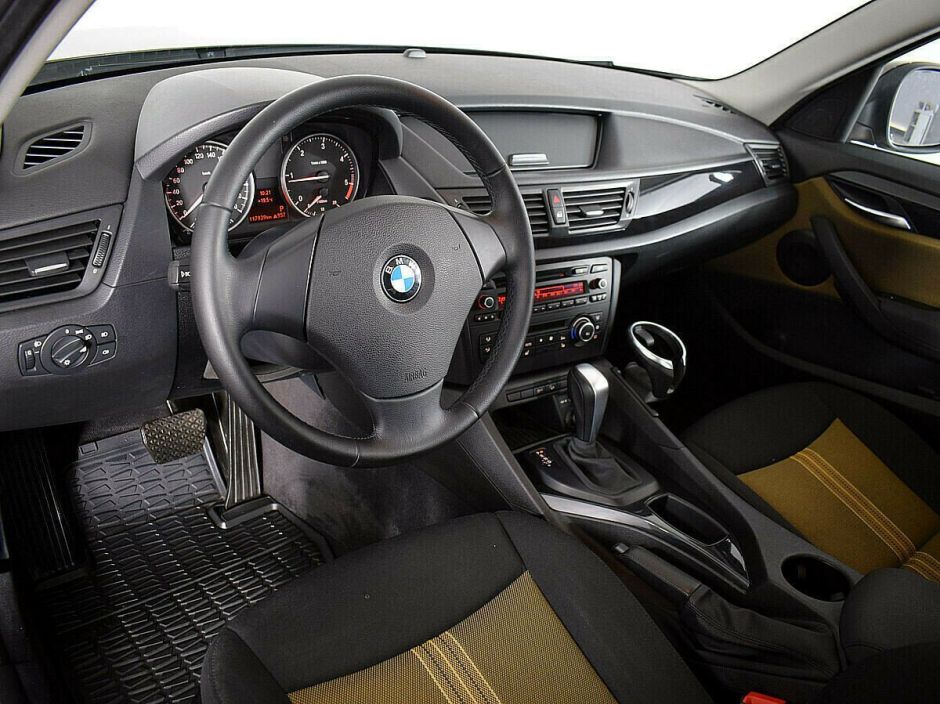 BMW X1 2.0 АКПП, 2011, 146 000 км фото 3