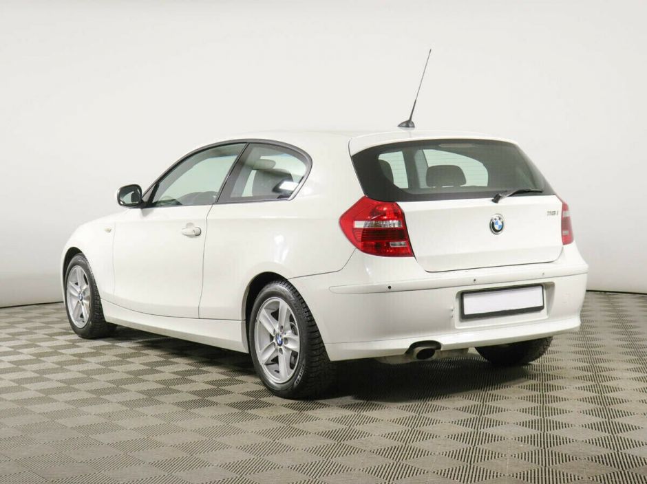 BMW 1 серии 1.6 АКПП, 2010, 157 000 км фото 4