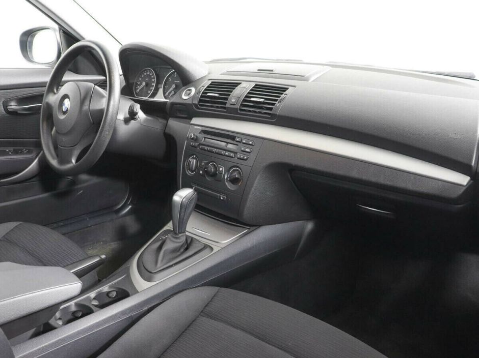 BMW 1 серии 1.6 АКПП, 2010, 157 000 км фото 6