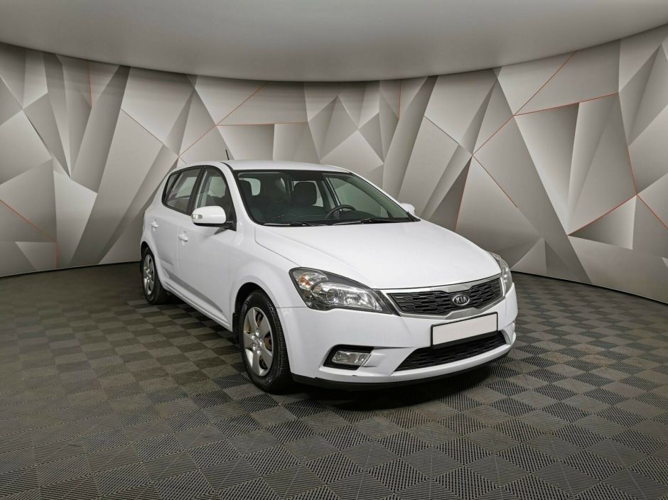 Kia Ceed 1.6 МКПП, 2010, 161 000 км фото 3