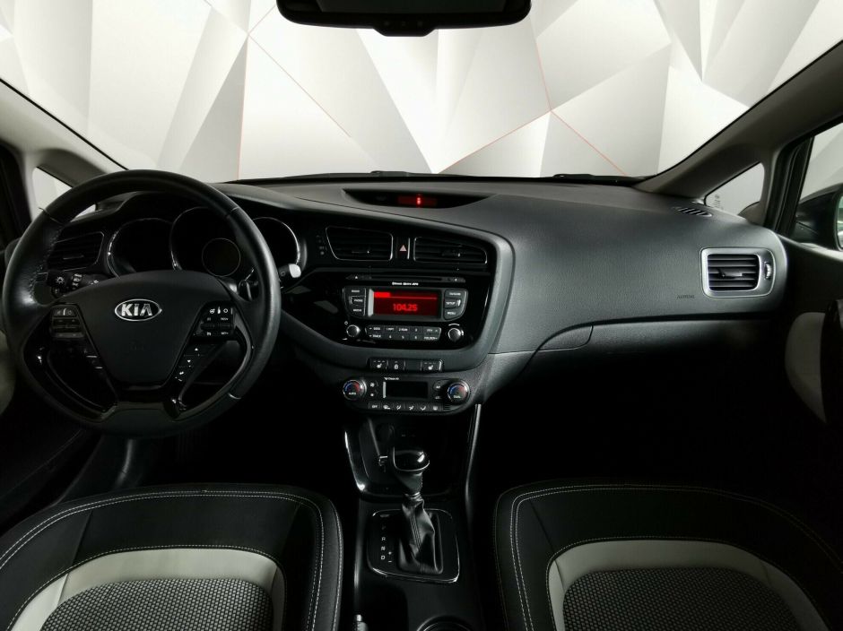 Kia Ceed 1.6 АКПП, 2013, 121 000 км фото 6