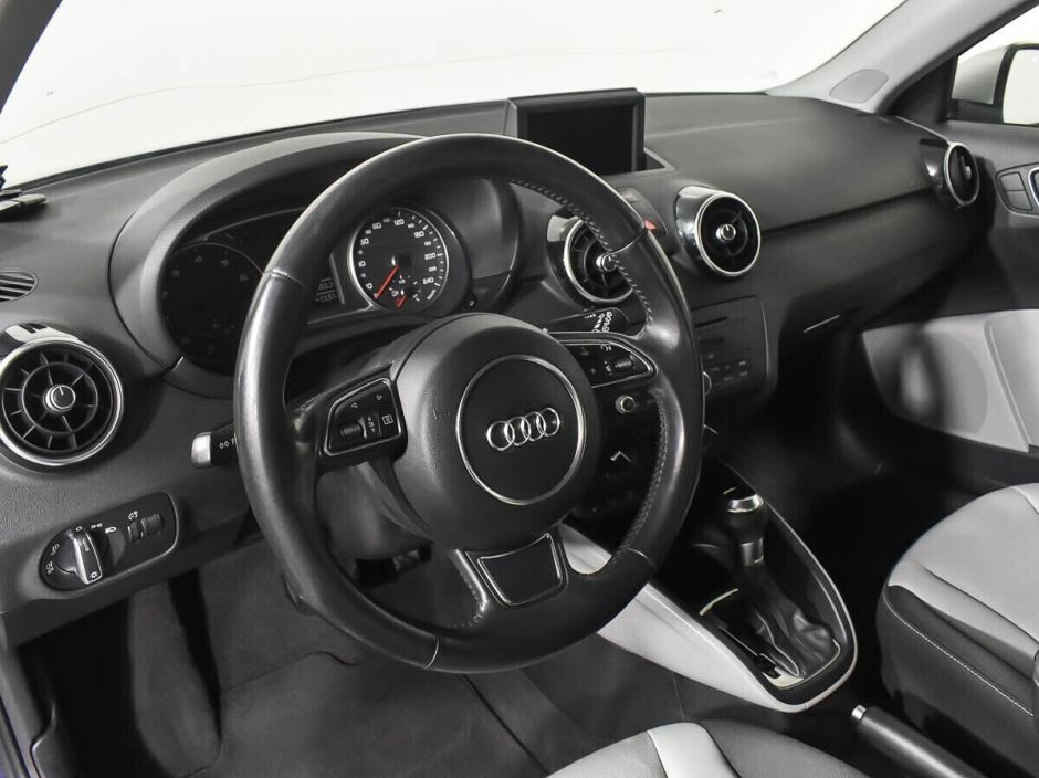 Audi A1 1.4 РКПП, 2012, 144 000 км фото 5