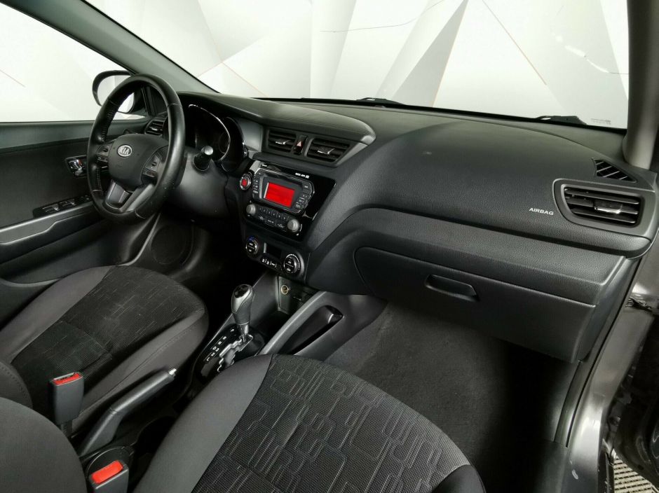 Kia Rio 1.6 АКПП, 2013, 121 000 км фото 6