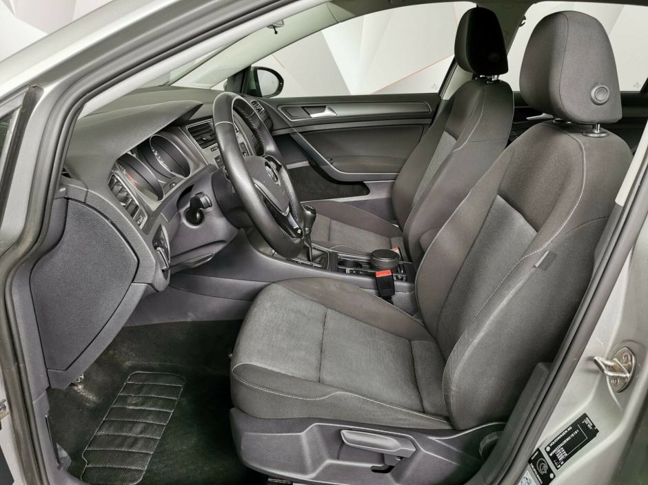 Volkswagen Golf 1.2 МКПП, 2013, 120 000 км фото 5