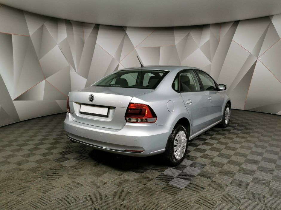 Volkswagen Polo 1.6 АКПП, 2017, 77 000 км фото 2