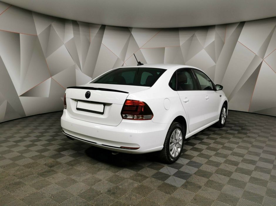 Volkswagen Polo 1.6 АКПП, 2016, 83 000 км фото 2