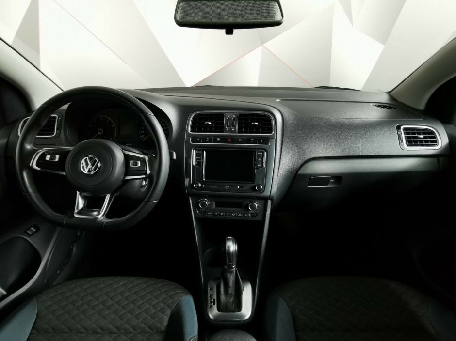 Volkswagen Polo 1.6 АКПП, 2016, 83 000 км фото 7