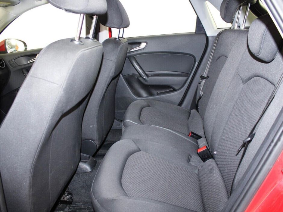 Audi A1 1.4 РКПП, 2014, 116 000 км фото 9