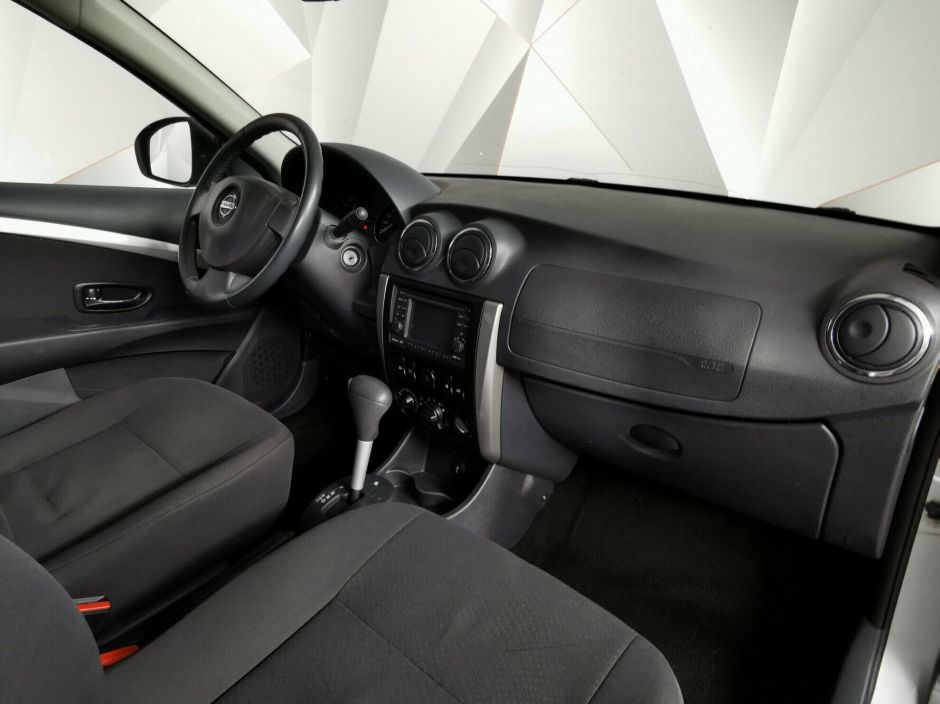 Nissan Almera 1.6 АКПП, 2016, 86 000 км фото 6