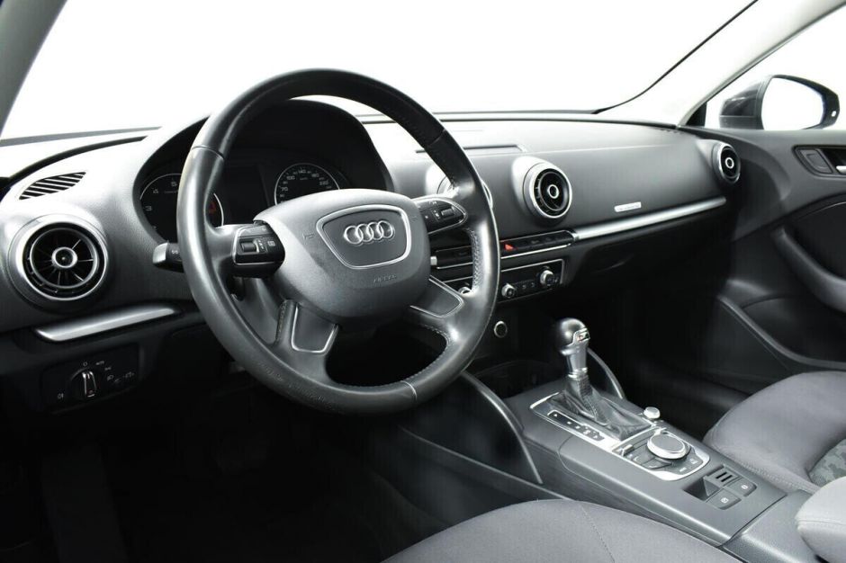 Audi A3 1.8 РКПП, 2012, 137 000 км фото 5