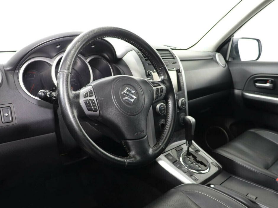 Suzuki Grand Vitara 2.4 АКПП, 2011, 152 000 км фото 11