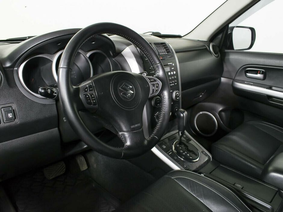 Suzuki Grand Vitara 2.4 АКПП, 2008, 188 000 км фото 10