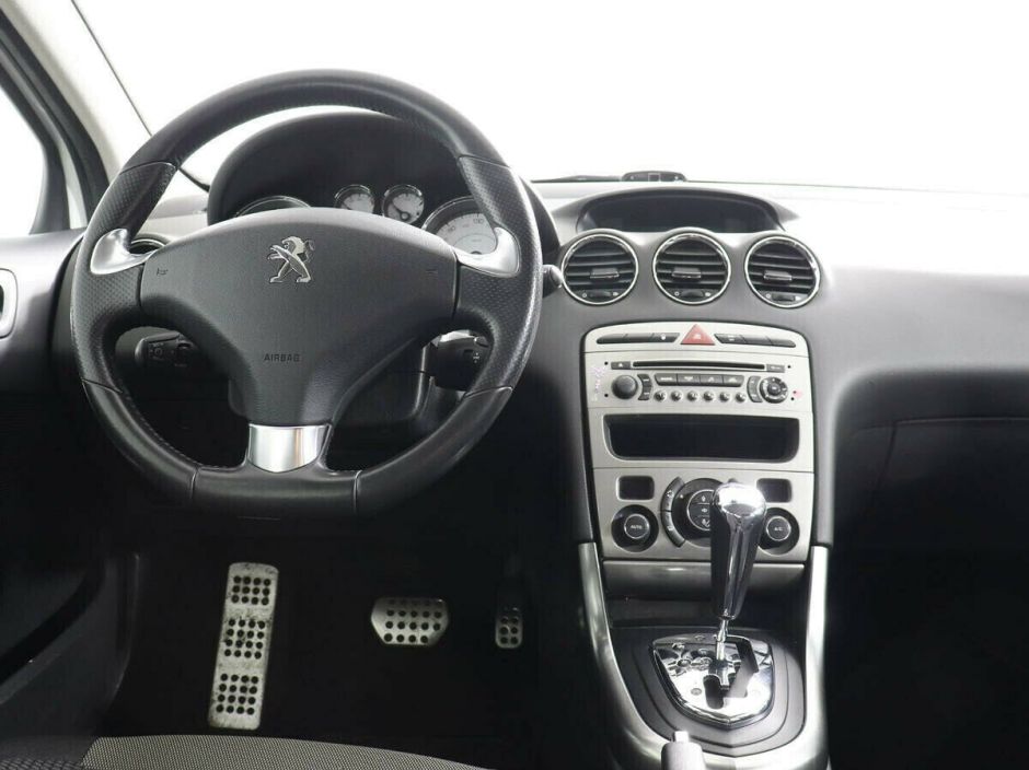 Peugeot 308 1.6 АКПП, 2011, 147 000 км фото 7