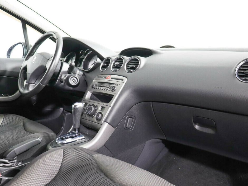 Peugeot 308 1.6 АКПП, 2011, 147 000 км фото 8