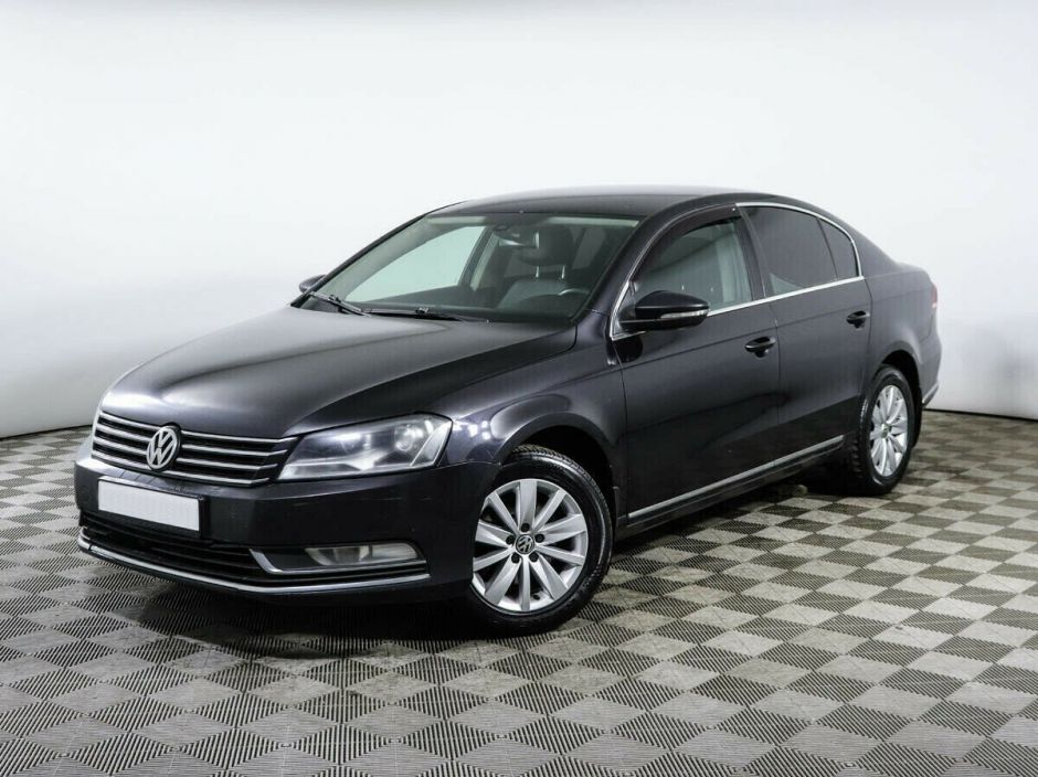 Volkswagen Passat 1.8 МКПП, 2011, 151 000 км фото 1