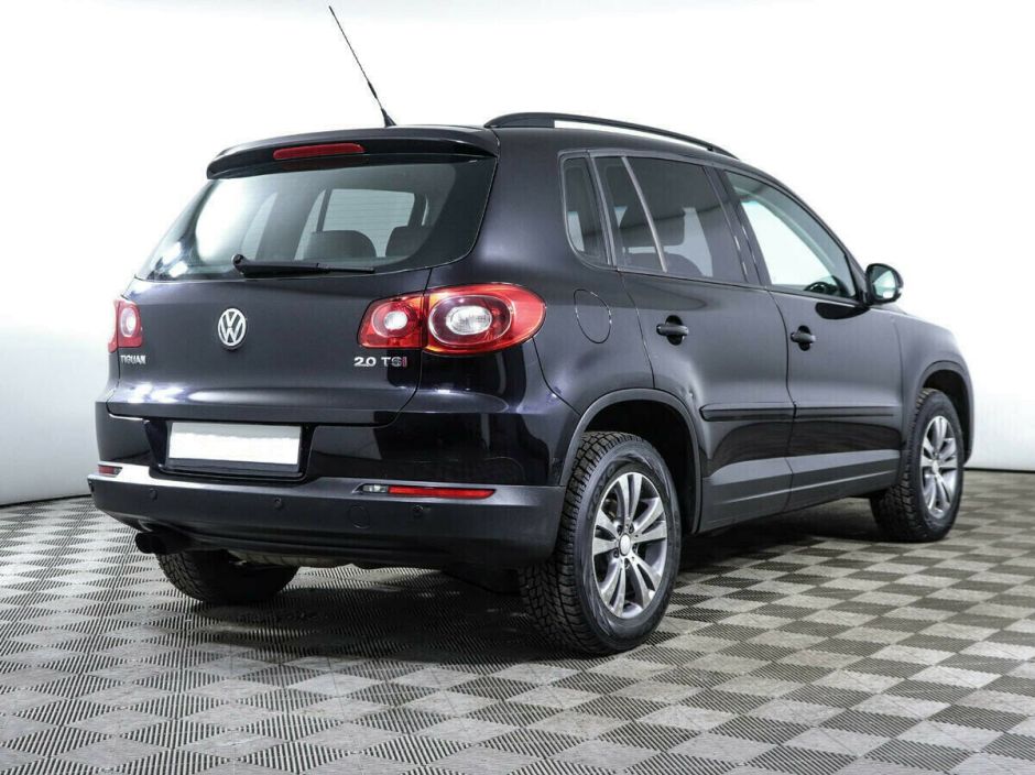 Volkswagen Tiguan 2.0 АКПП, 2009, 176 000 км фото 3