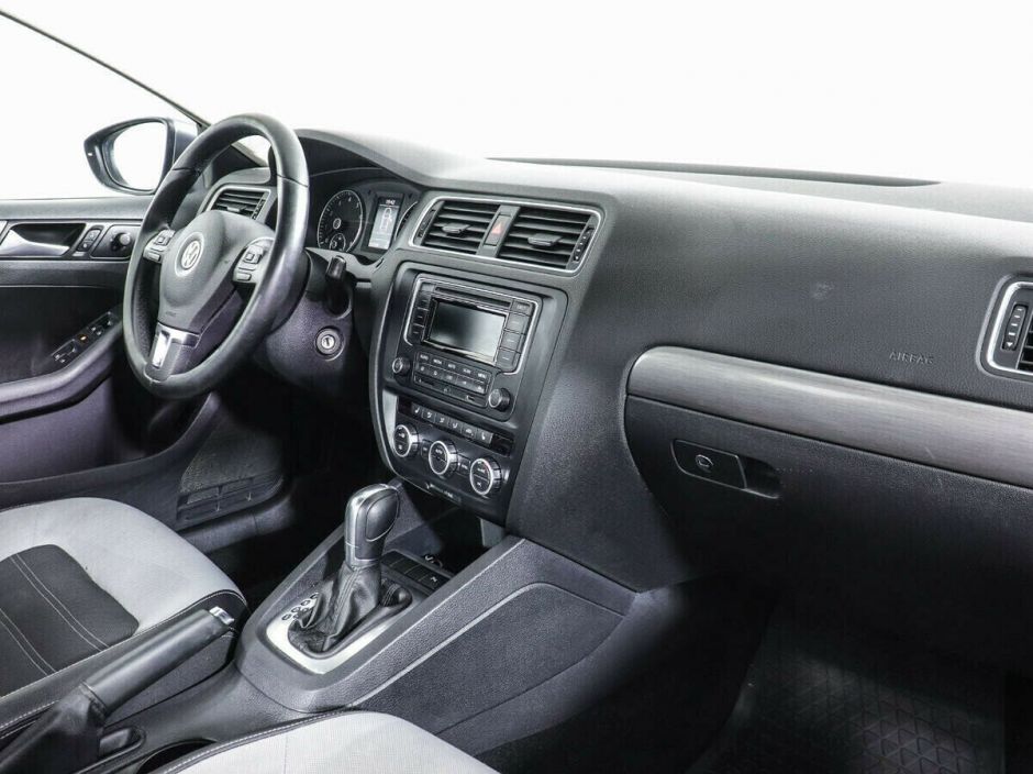 Volkswagen Jetta 1.4 РКПП, 2013, 127 000 км фото 6