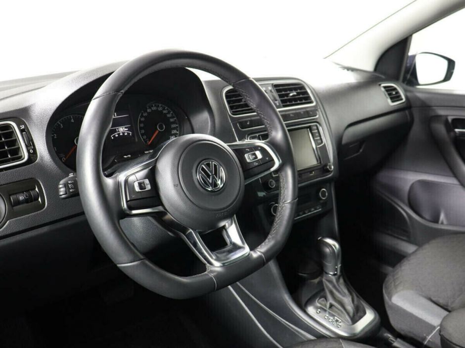Volkswagen Polo 1.6 АКПП, 2016, 93 000 км фото 9