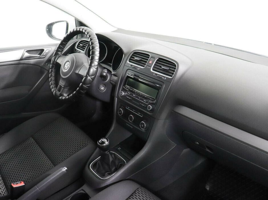 Volkswagen Golf 1.6 МКПП, 2011, 158 000 км фото 6