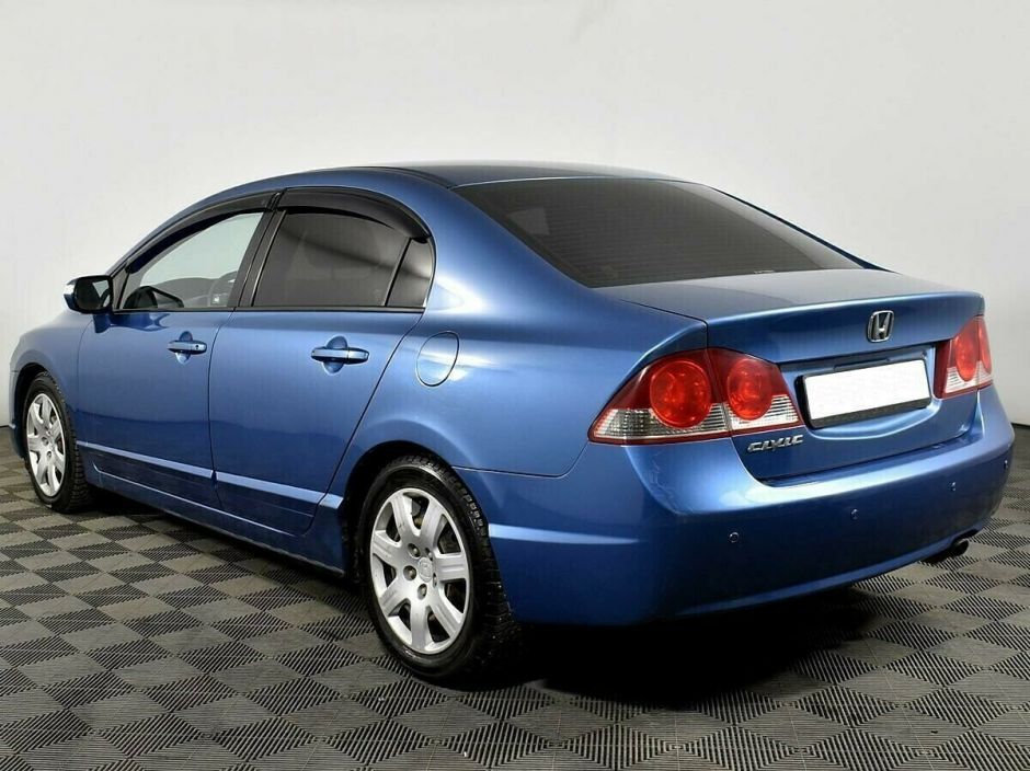 Honda Civic 1.8 АКПП, 2007, 195 000 км фото 4