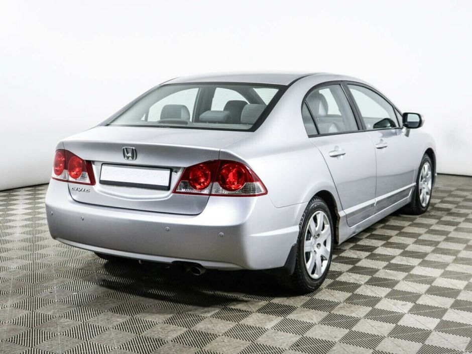 Honda Civic 1.8 АКПП, 2007, 203 000 км фото 3