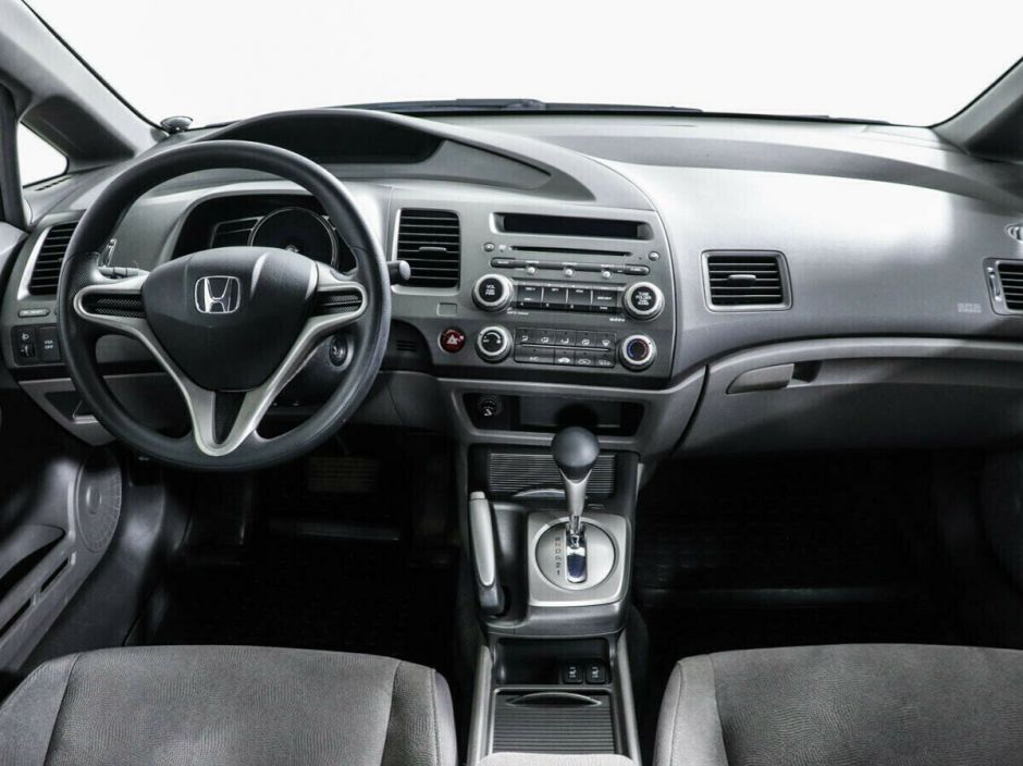 Honda Civic 1.8 АКПП, 2007, 203 000 км фото 5