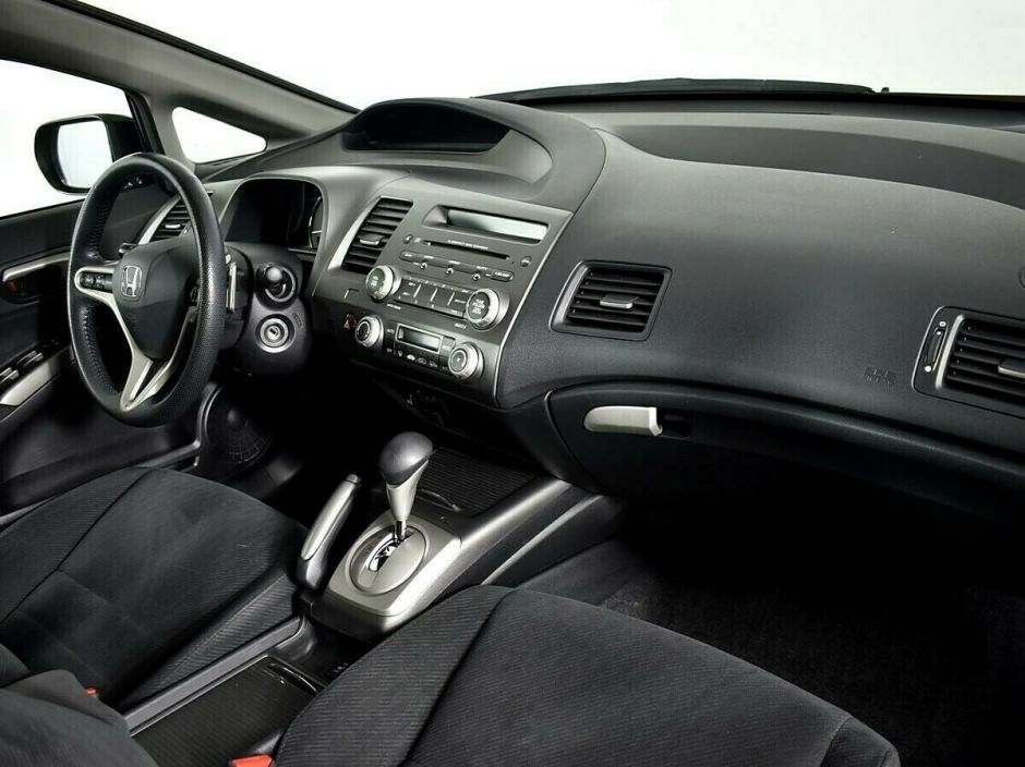 Honda Civic 1.8 АКПП, 2010, 165 000 км фото 5