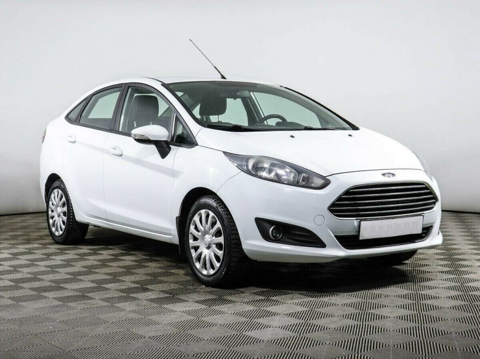 Ford Fiesta 1.6 РКПП, 2016, 89 000 км фото 2
