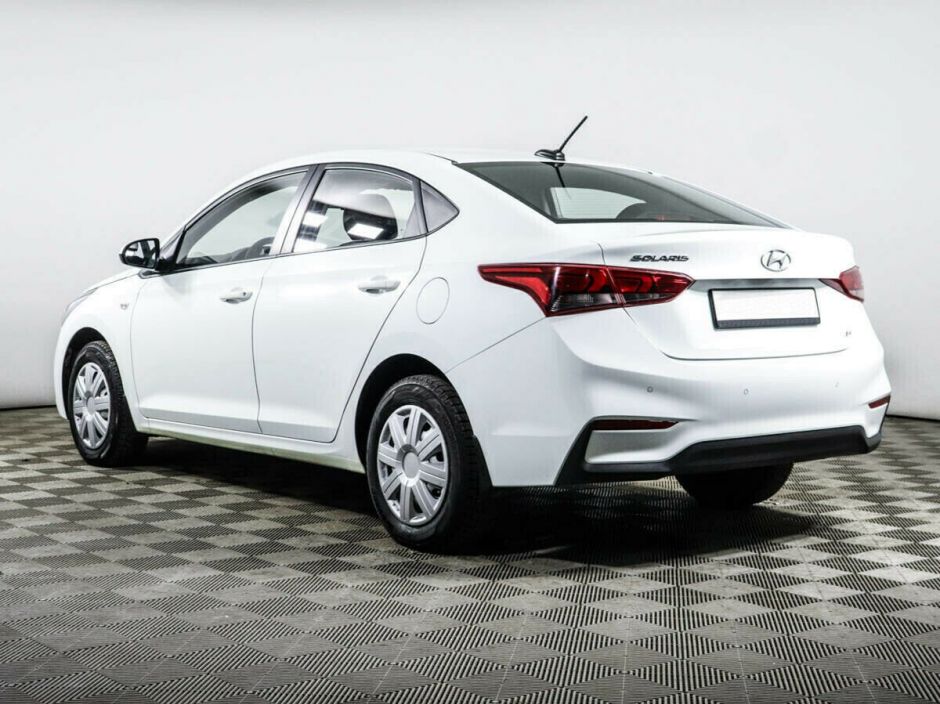 Hyundai Solaris 1.6 МКПП, 2018, 62 000 км фото 4