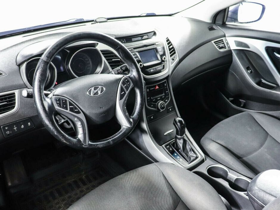 Hyundai Elantra 1.8 АКПП, 2013, 121 000 км фото 6