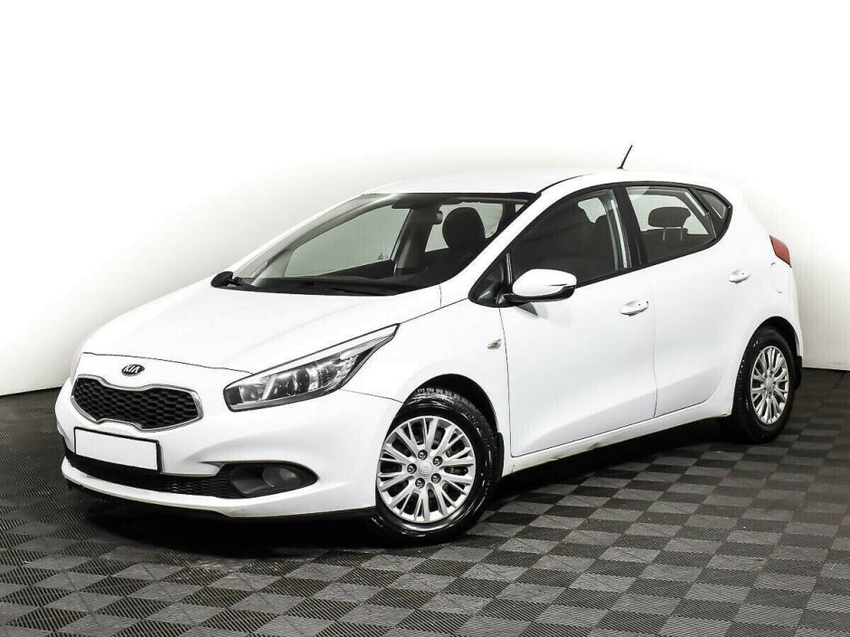 Kia Ceed 1.4 МКПП, 2012, 133 000 км фото 1