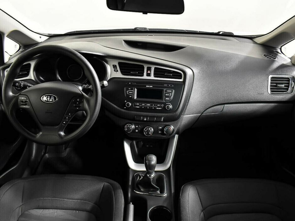 Kia Ceed 1.4 МКПП, 2012, 133 000 км фото 6