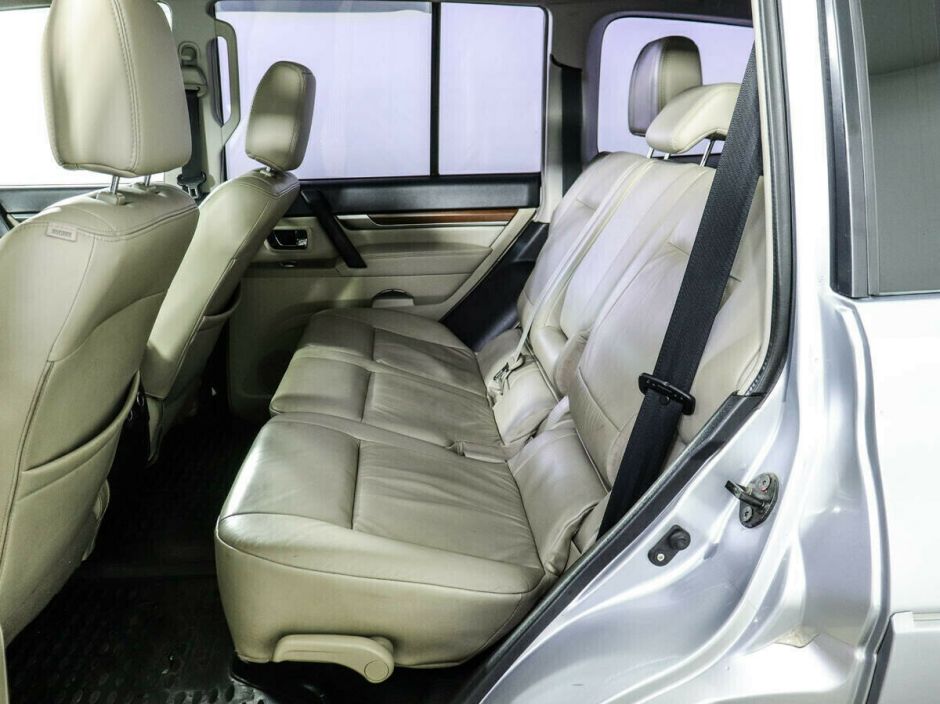Mitsubishi Pajero 3.0 АКПП, 2007, 196 000 км фото 6
