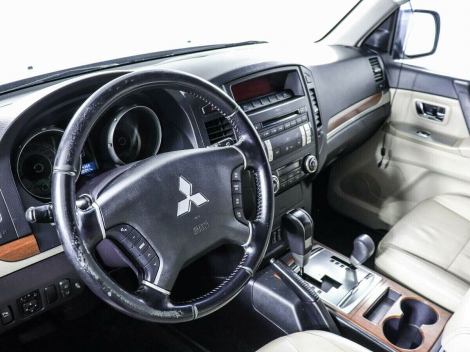 Mitsubishi Pajero 3.0 АКПП, 2007, 196 000 км фото 10